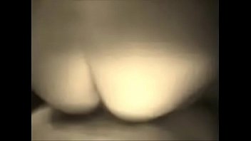 Comendo A Bucetinha Molhada Da Prima