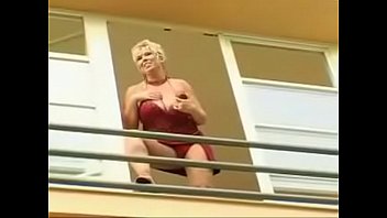 Milfs With Big Naturals - Ayacum.com