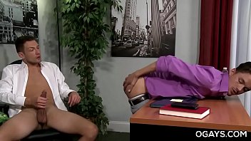 Alan Kennedy Sucks And Fucks For Promotion