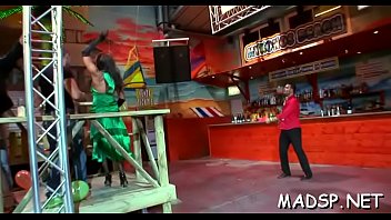 Cuties Become Wild Vagina Eaters