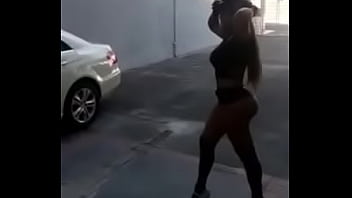 trim.CDC8B295-2415-4A42-B2BB-1FDD92BAFBEF