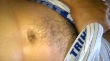 2 - Tesão Do Caralho, Pau Latejando Dentro Da Cueca, Olha Que Pentelhada Deliciosa.