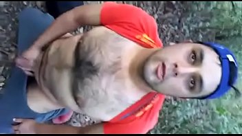 Mamada En El Bosque - amateur, gay, mamada, cruising - Video 4249051