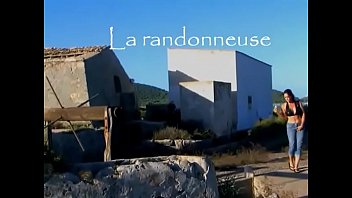 Outdoor, Pee, Veronika, Pipi, Forget - Pissing - 2025 - Steamy - Experience - Video 4246480