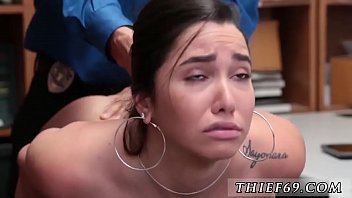 Lets Fuck Before The Cops Come And Fake Threesome Apparel Theft