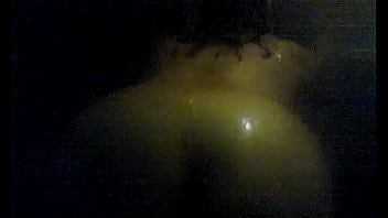 Culo Bañandose