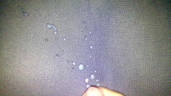 deslechandose muy rico hasta vaciar sus bolas 503 70193718