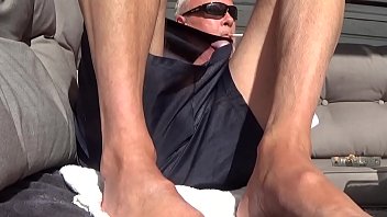 Norwegian Struggling With The Boner