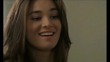 Edit 054 Manuela Arcuri