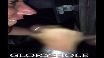 Cabine2 Quase Gozando Na Boca