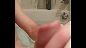 Young Man Masturbate In Bath