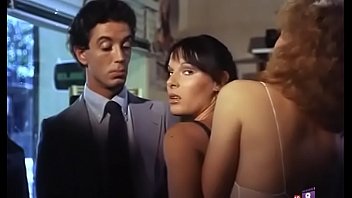 Inclinacion Sexual Al Desnudo (1982) - Peli Erotica Completa Español
