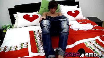 Single Tattooed Eros Christian Jacking Off His Strong Dick