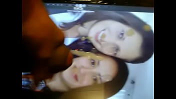 Nora _ Sandra Delicious Cumshot