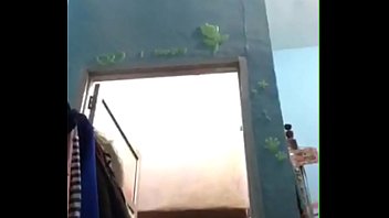 Indonesian Girl Taking Bath On Webcam