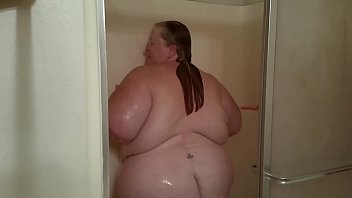 Shower Time With Kitania K Wildfire