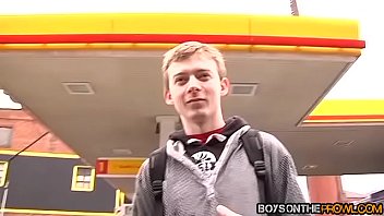 Bottom Bitch Leo Paris Enjoys Being Fucked By Two Twinks