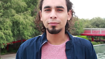 Cómo Practicarse Sexo Oral A Ti Mismo / Tutorial