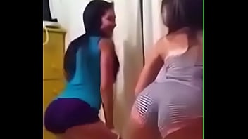 Dani Russo E Kai Vlogs Dançando Funk (de Tirar O Fol_go) 2018 You Tubers Famosas