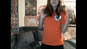 Nerdnikky - Dance Girl - Strip