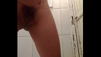 Gozando Muito No Banheiro Do Bar