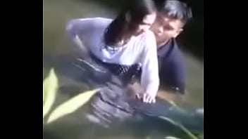 Couple Doing Sex In Lexusdomino