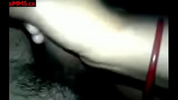 Bengali Boudi Handjob