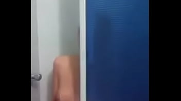 FCCD0593-8D85-4437-B9FF-FA5C6486F981