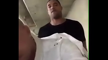 Snap: Xandrgs Comendo O Cu Do Patrão No Estacionamento