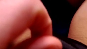 Ouvert Slip Vibrator Close-up Orgasm