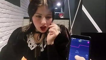 Vibrador Entre Sus Piernas