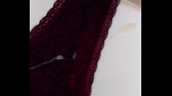 Cum On Sister Panties - cum, panties, sister, calcinha, sis, soloboy, irma - Video 4154529