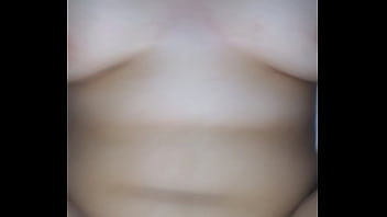 Chica Coge Delicioso