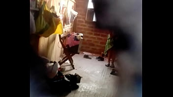 Espiando A Rica Flaquita
