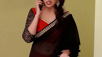 Divyanka Tripathi Hot Deep Navel In Low Hip Saree