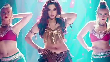 Tamanna Swing Zara Gorgeous Deep Navel Shakes