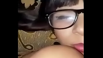 Mia Marin - Se, Deja, Mi, Novia, Grabar - Unknown - 2025 - Passionate - Performance - Video 4191692