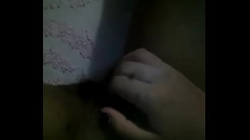 Se Masturba Y Gime Rico - rica, amiga, gemidos - Video 4144268