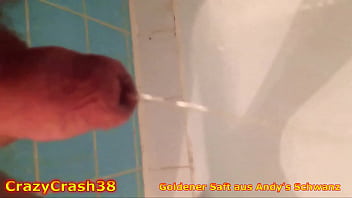 Crazycrash38' Pee In The Shower - Piss Mix