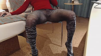 Crossdresser Sexy Legs In Hose