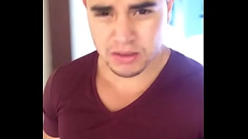 Chacalito Mandando Besos