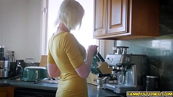 Geneva Kings Twat Pound Hard By Step Dads Matured Cock - teen, pussy, licking, blowjob, bigcock, naturaltits - Video 4233145