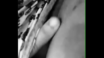 Novinha Ana Paula Alves Dando Dedada Na Buceta