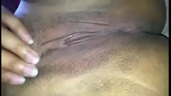 Emelyn Dimayuga Lipa Batangas Opens Her Pinoy Pussy