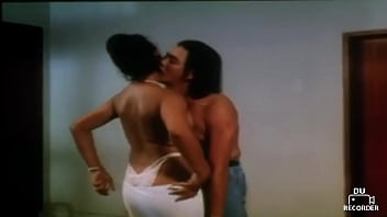 Malfin Shayna Hot Scene - hot, scene, indonesia - Video 3970327