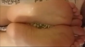 Gozando Nas Solas N 35 De Uma Mulher Que Conheci No Tinder