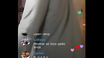 Americana Safadinha Fazendo Strip