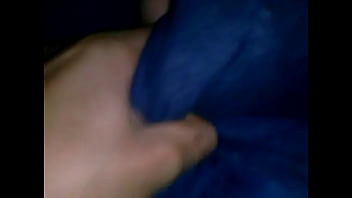 Masturbando Com O Travesseiro