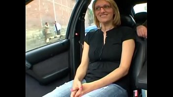 Amateur Saggy Tits Mature Homemade Sex