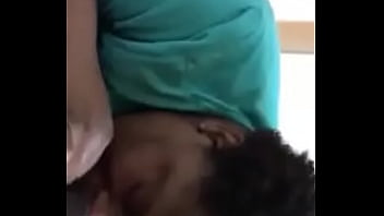 Black Amateur Girl Gives A Blowjob